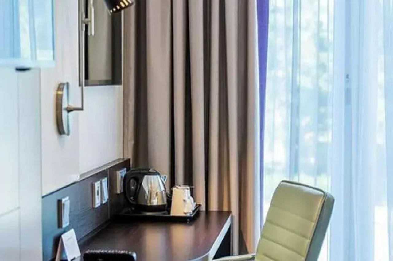 Premier Inn Muenchen City Schwabing エクステリア 写真